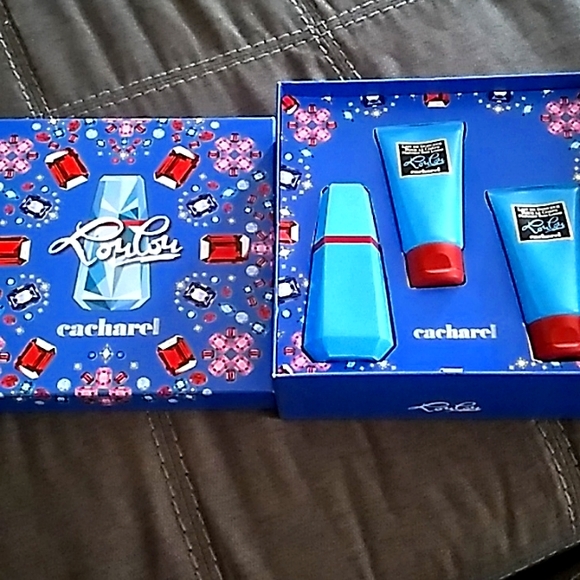 Lou Lou perfume by Cacharel - Picture 1 of 4